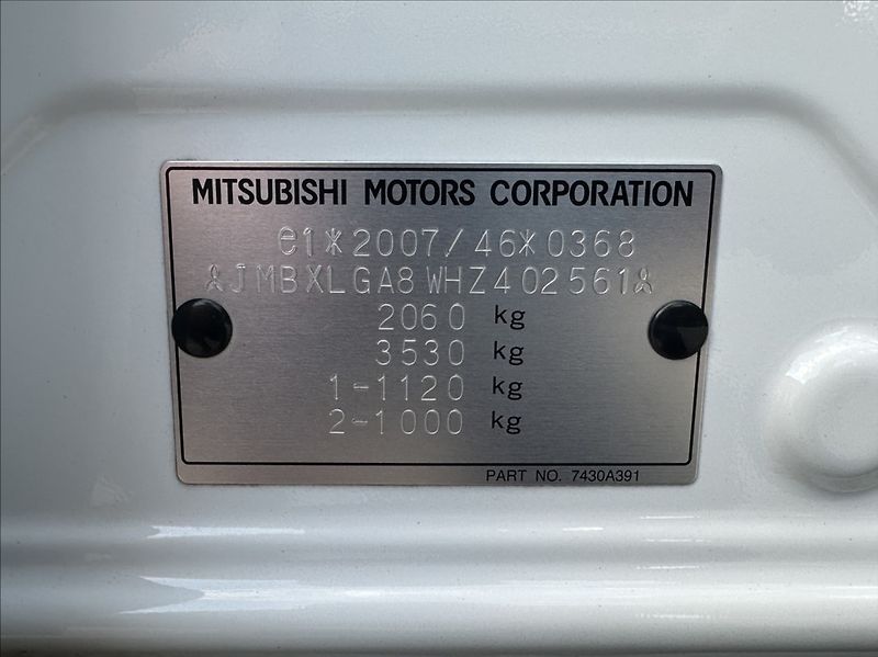 Mitsubishi ASX 2,2 DI-D 150PS  Intense+ A/T 4 - fotka 45 z 51