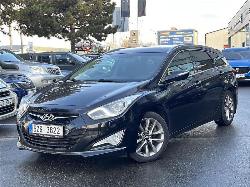 Hyundai i40 1,7 CRDi  Experience AT 1maj - fotografie inzerátu