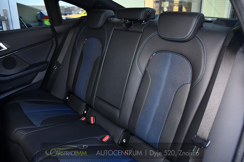 BMW Řada 2 218d M-SPORT 1M ČR HEAD-UP - fotka 14 z 51