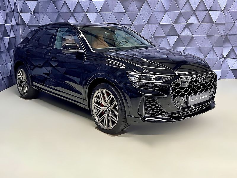 Audi RS Q8 QUATTRO, PERFORMANCE,B&O, PANO - fotka 3 z 39