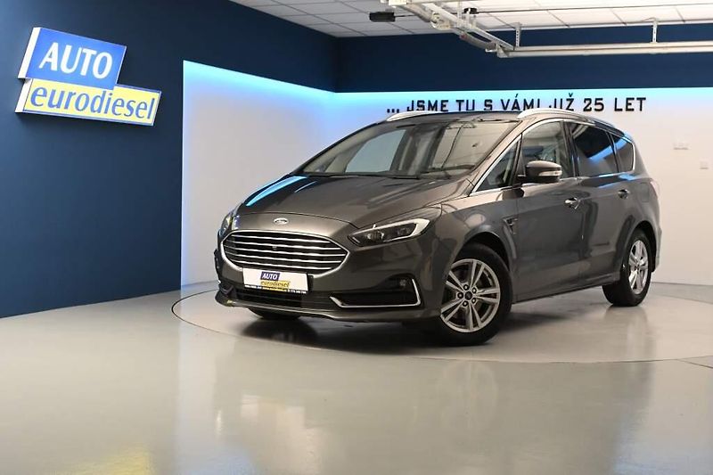 Ford S-MAX (2022) 2.0 LED ACC SONY Tažné Webasto - fotka 2 z 40