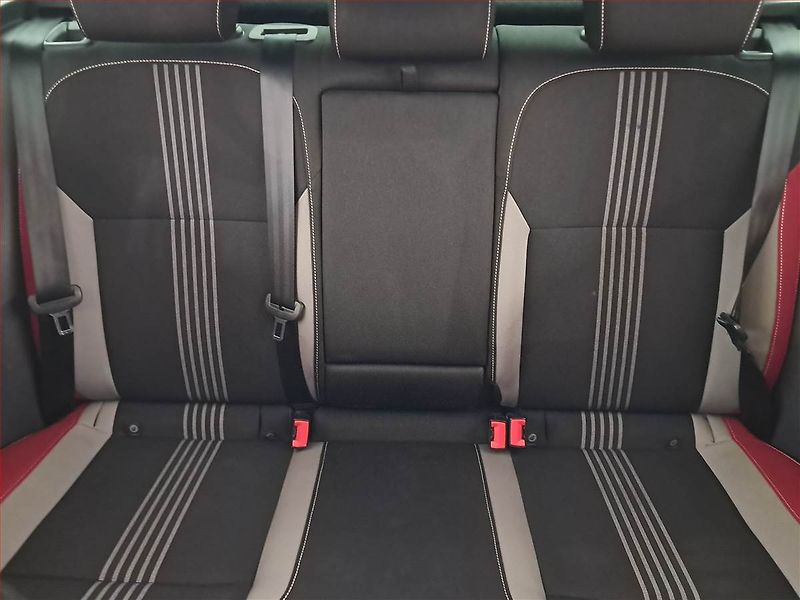 Škoda Rapid (2017) Spaceback 1.0 TSI, Navi - fotka 10 z 20
