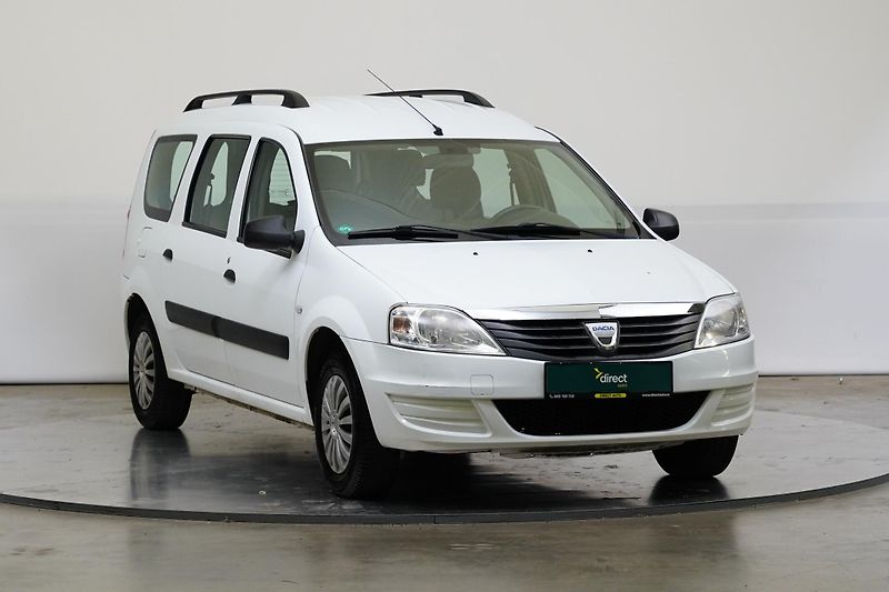 Dacia Logan - fotka 7 z 21