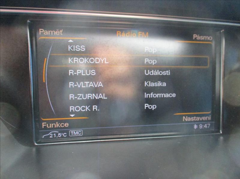 Audi A4 Avant 2,0 TDI, quattro, servis - fotka 23 z 45