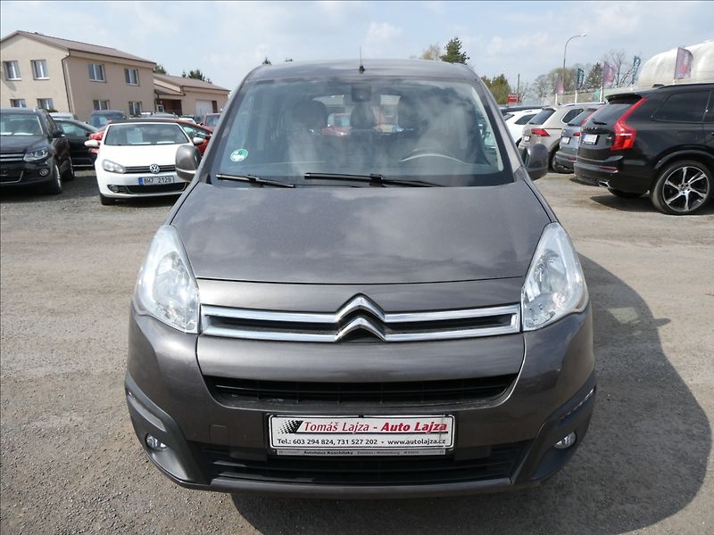 Citroën Berlingo 1,6 HDi 73kW MULTISPACE, závěs - fotka 2 z 37