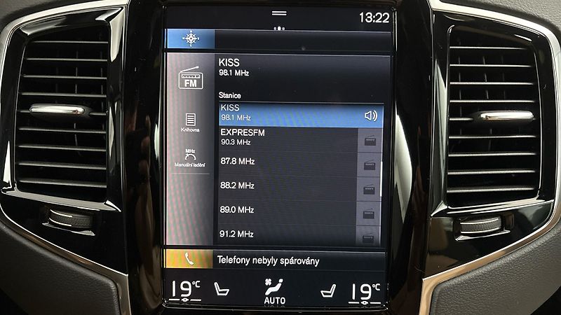 Volvo XC90 2.0 B5 AUT AWD Inscription - fotka 11 z 32