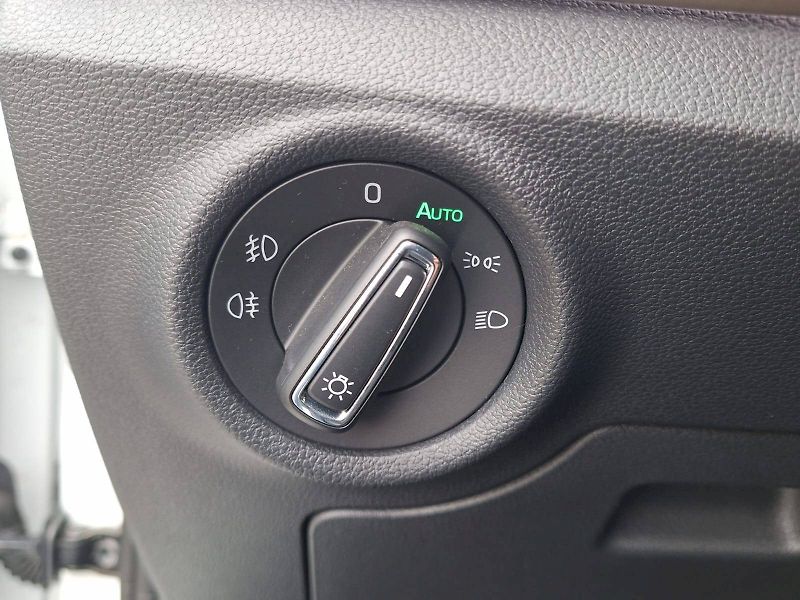 Škoda Kamiq (2022) 1.0 TSI / 81 kW / 6MP / Style - fotka 17 z 32