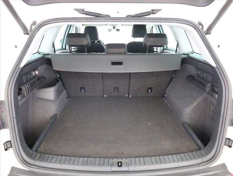 Škoda Kodiaq (2019) Ambition 1.5 TSI, Automat - fotka 18 z 18