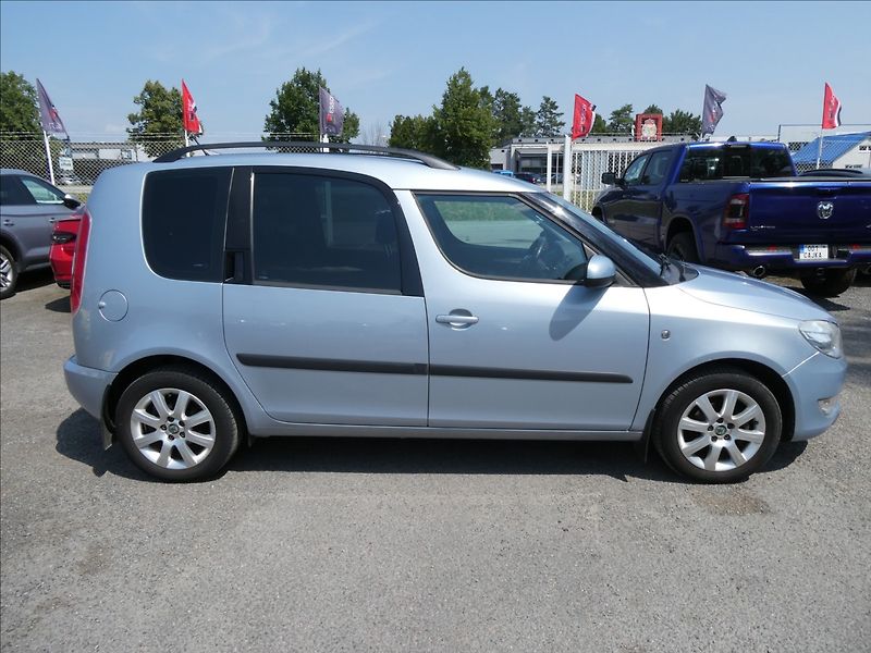 Škoda Roomster 1,2 TSi 2x kola,KLIMA,tempomat - fotka 2 z 43