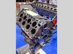 Motor Bugatti W18.