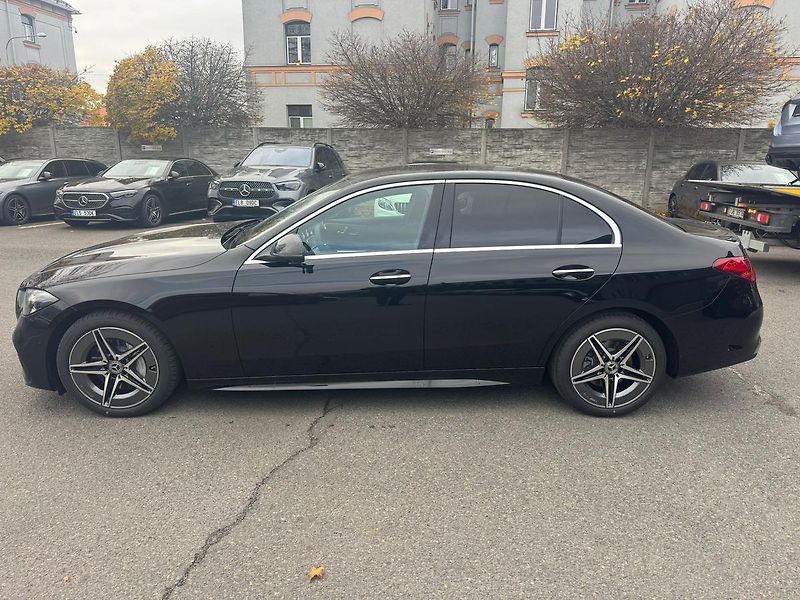 Mercedes-Benz Třídy C (2025) C 220 d 4MATIC - fotka 4 z 24
