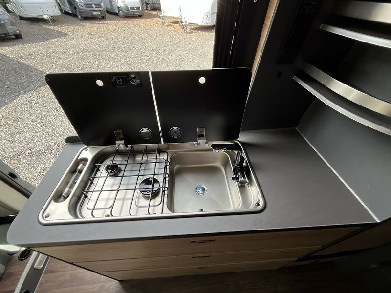 Knaus (2027) Boxlife 600 DQ PLATINUM SELECT - fotka 14 z 24