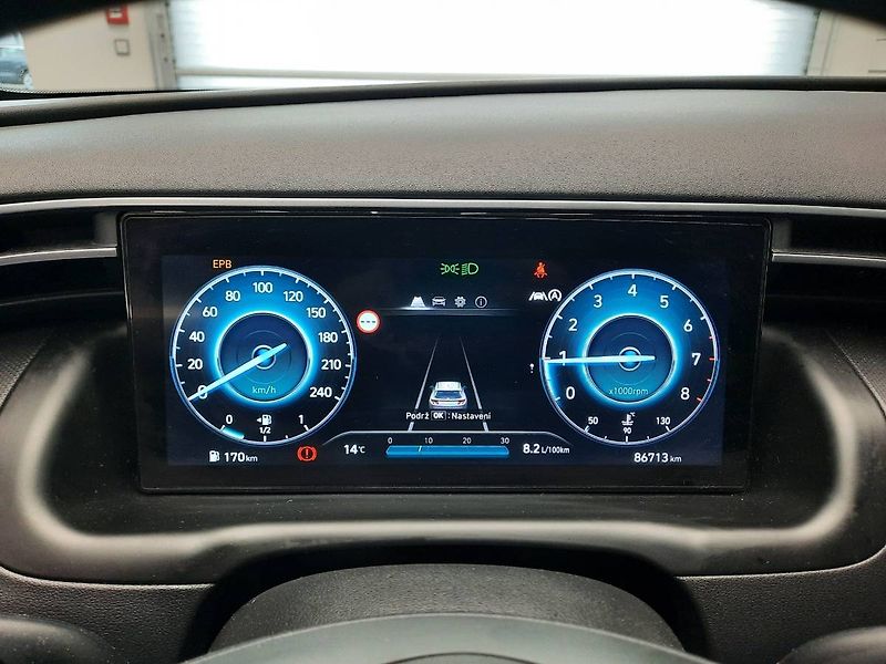 Hyundai Tucson (2022) 1.6 T-GDi 4x4 (110kW/150k) - fotka 15 z 27