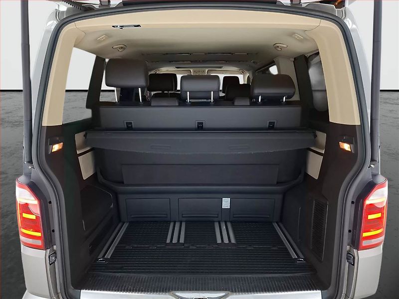 Volkswagen Multivan (2017) Highline 2.0 TDI - fotka 14 z 23