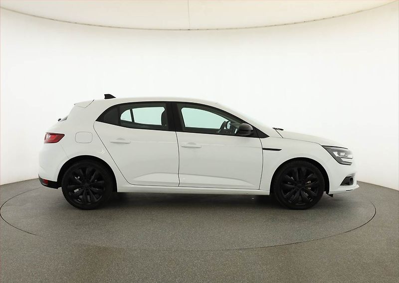 Renault Mégane (2020) 1.3 TCe, Serv.kniha, Tempomat - fotka 6 z 16