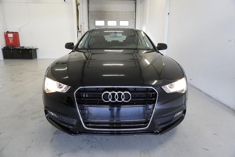 Audi A5 1.8TFSi-125 kW NOVÝ TYP MOTORU - fotka 20 z 20