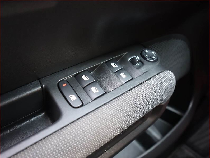Citroën C3 Aircross (2024) Feel 1.2 PureTech, Serv.kniha - fotka 13 z 20