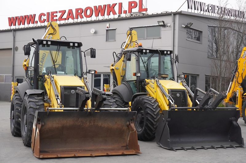 New Holland (2021) B 115 C backhoe loader - fotka 2 z 30