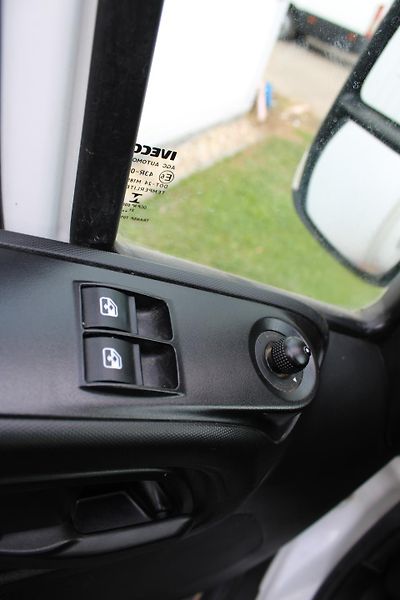 Iveco Daily 35C140 2,3 Sklápěč + klima - fotka 19 z 27