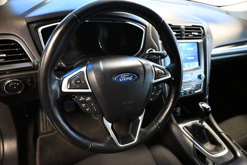 Ford Mondeo (2021) 2.0 LED ACC TITANIUM Tažné ECO - fotka 13 z 33