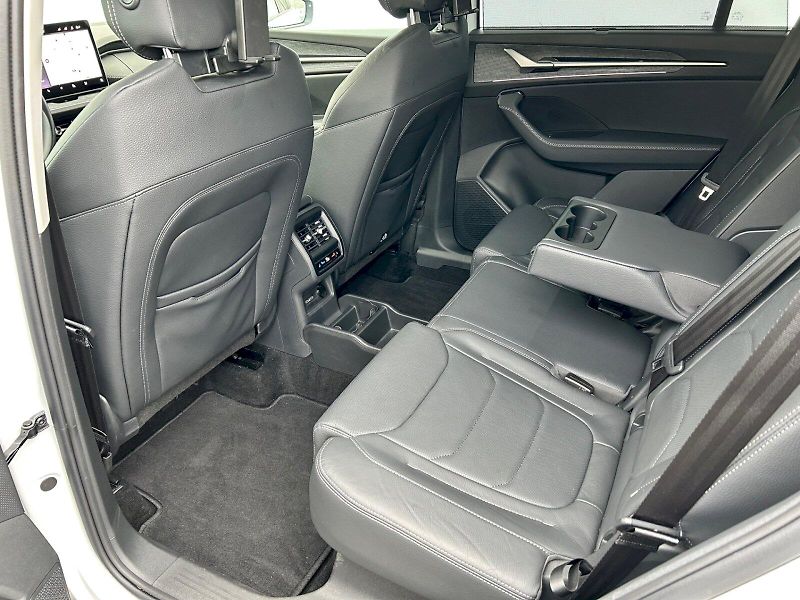 Škoda Kodiaq (2024) Exclusive Selection 2.0 TDI 14 - fotka 29 z 35