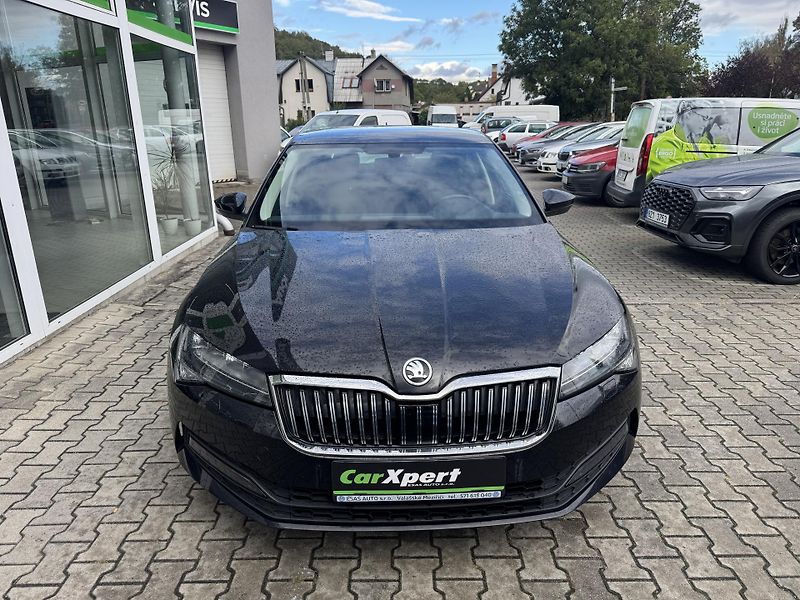 Škoda Superb Ambition - fotka 2 z 33