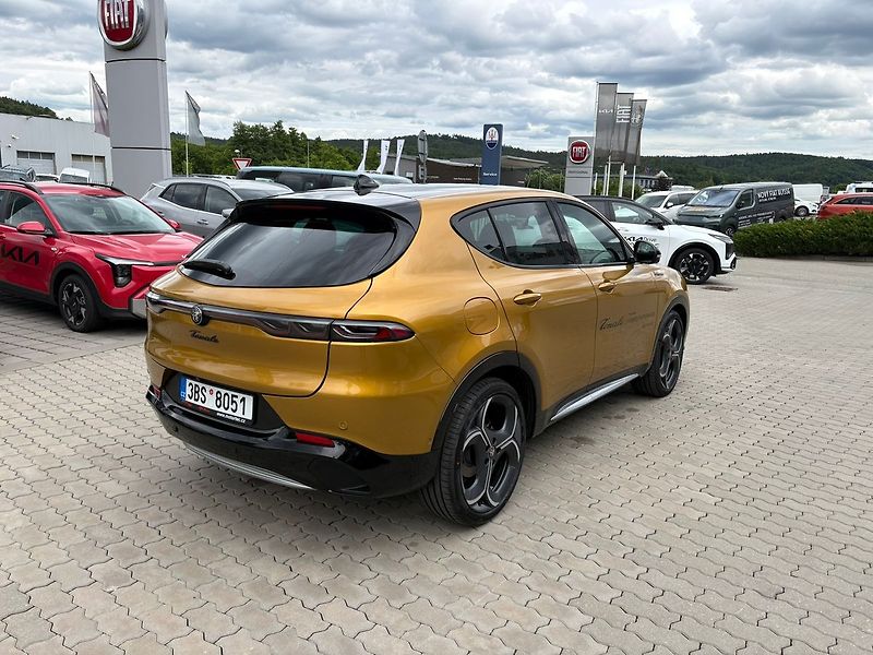 Alfa Romeo Tonale (2026) Sport Speciale 1.5 Turbo Ibrid - fotka 7 z 16