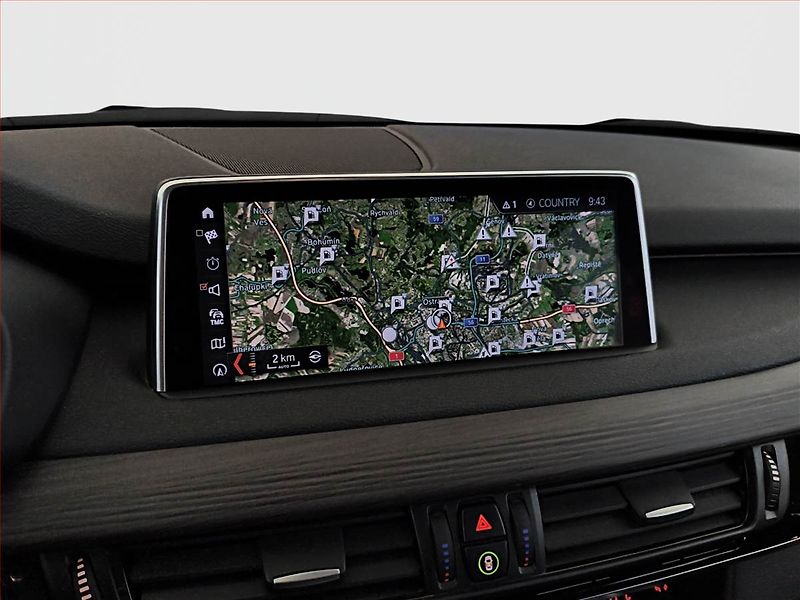 BMW X5 (2018) xDrive30d, 4X4, Automat - fotka 17 z 20