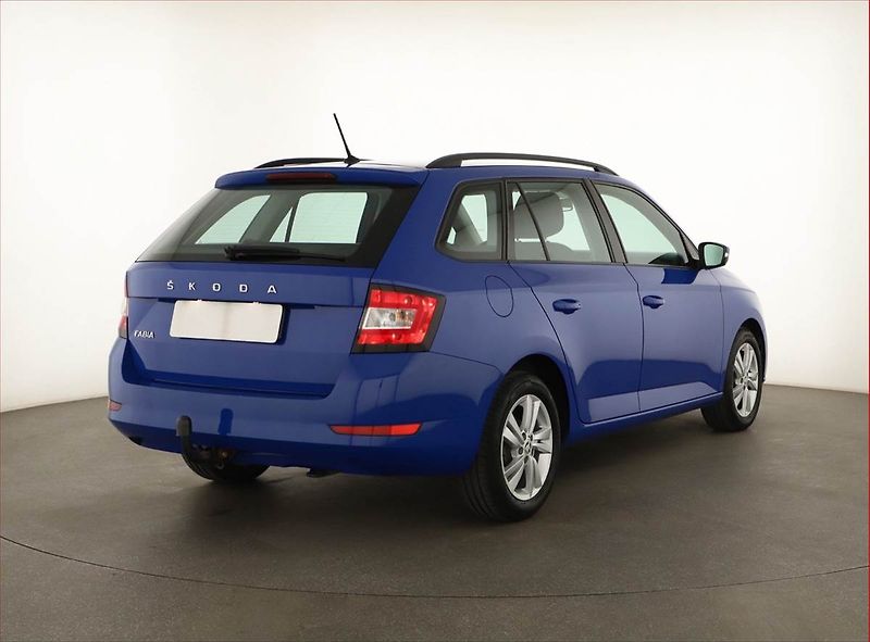 Škoda Fabia (2021) Ambition 1.0 TSI, ČR,1.maj - fotka 5 z 15