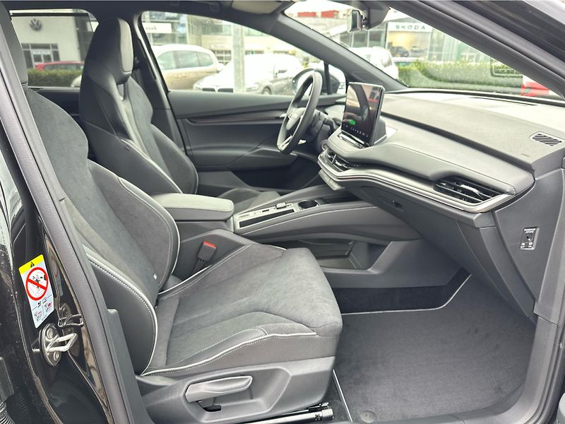 Škoda Enyaq 85 82 kWh 210 kW Sportline - fotka 22 z 23
