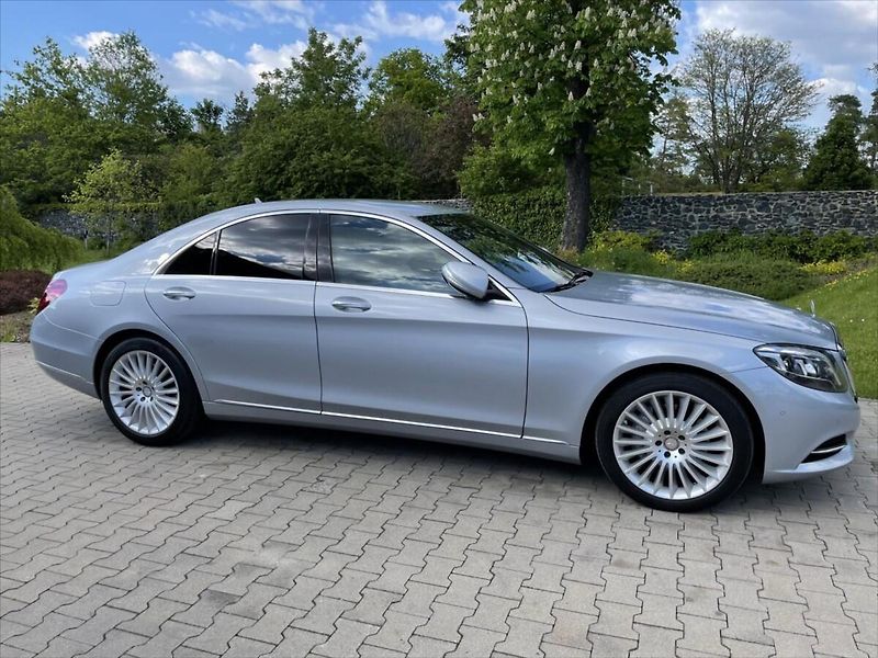 Mercedes-Benz Třídy S S 350 d 4Matic - fotka 5 z 33