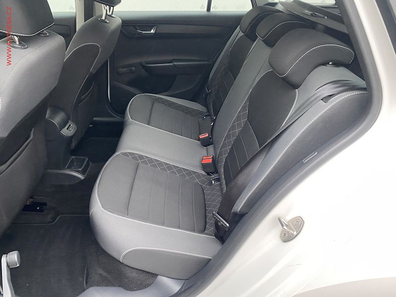 Škoda Fabia (2022) 1.0 TSi, ČR, Ambition - fotka 10 z 17