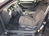 Volkswagen Passat (2017) 2.0TDi, DSG, navi - náhled 9