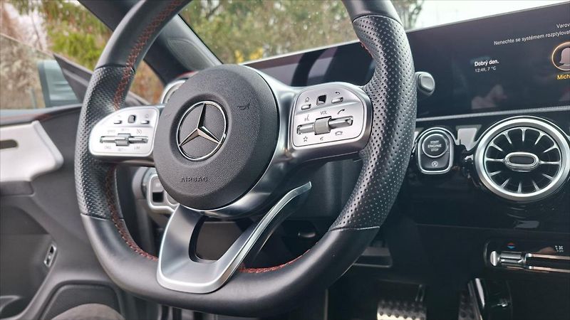 Mercedes-Benz CLA 200 AMG 120 KW DPH ČR - fotka 12 z 21