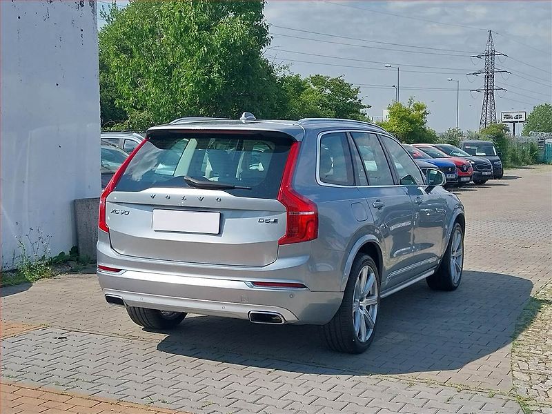Volvo XC90 (2018) D5 AWD Polestar - fotka 5 z 26