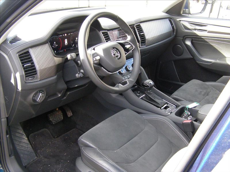 Škoda Kodiaq 2,0   TDI 52000KM STYLE odpoce - fotka 16 z 44