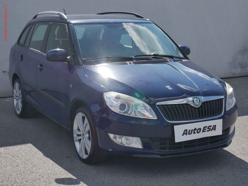 Škoda Fabia (2010) 1.6 TDi, ČR, AAC - fotografie inzerátu