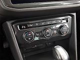 Volkswagen Tiguan (2020) 2.0 BiTDI - náhled 18