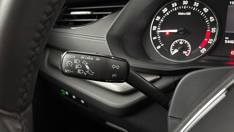Škoda Octavia 2.0 TDI Ambition - fotka 14 z 25
