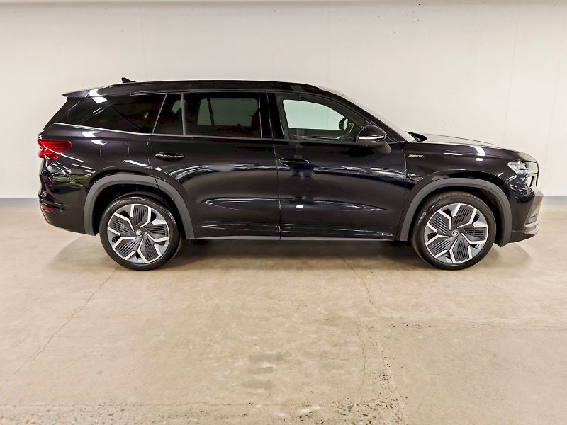 Škoda Kodiaq (2025) iV 1.5 TSI 150 kW DSG Sportlin - fotka 28 z 34