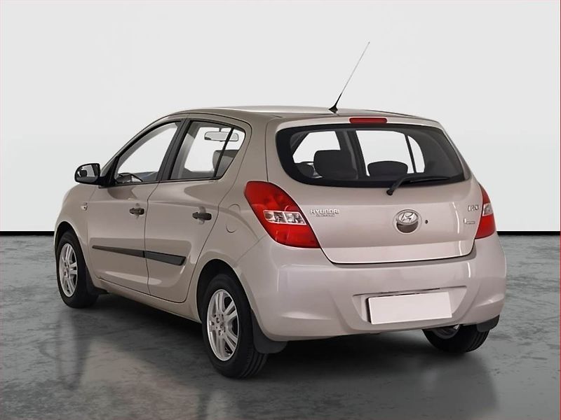 Hyundai i20 (2009) 1.2 - fotka 4 z 17