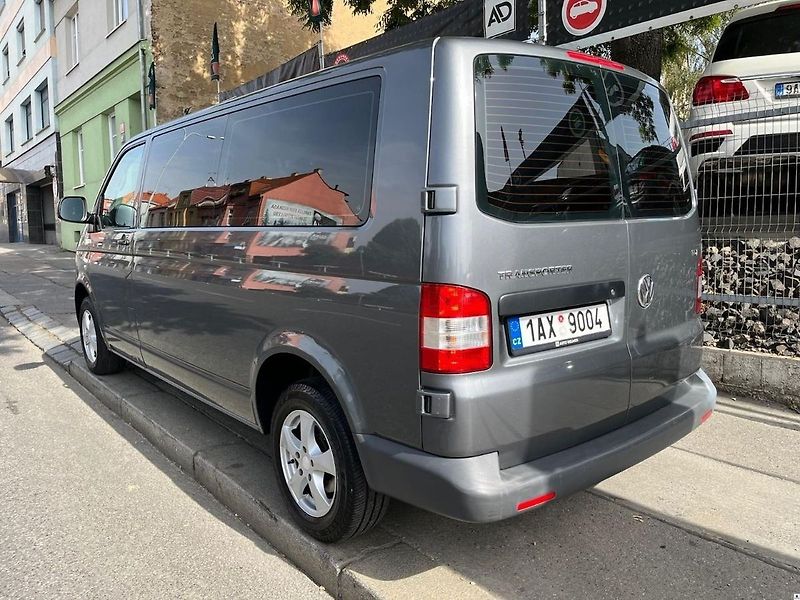 Volkswagen Transporter 2.0TDI/103kW2010/CZ/8MÍST/1.MA - fotka 3 z 59