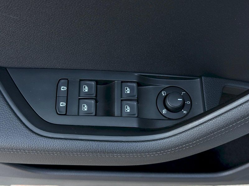 Škoda Superb (2021) Combi 2.0 TDI 110 kW DSG Style - fotka 8 z 25