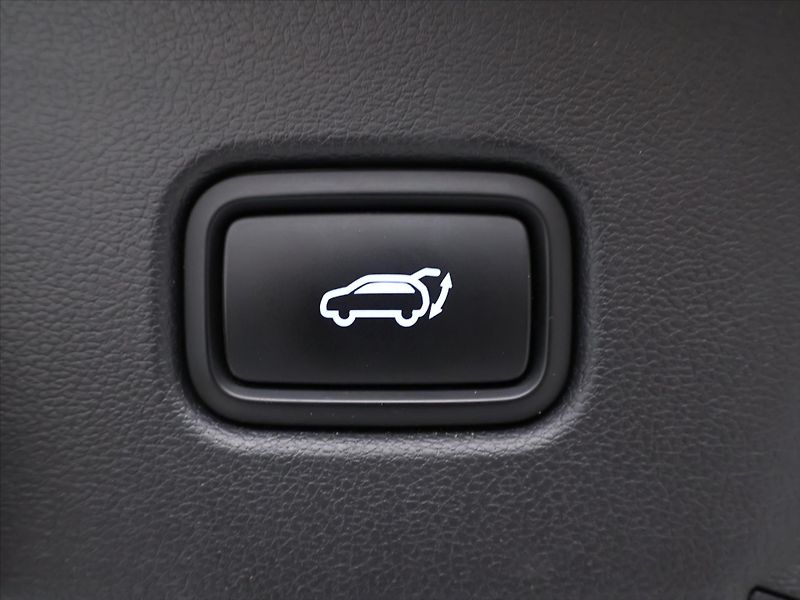 Hyundai Tucson 1,6 T-GDI 132kW 4x4 CZ Premium - fotka 11 z 36