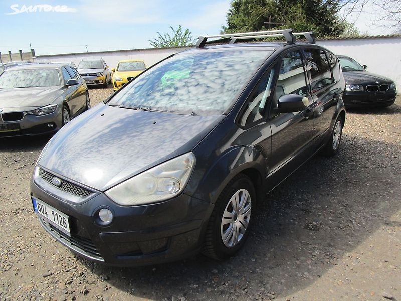Ford S-MAX 2,0TDCi-96KW-AUTOMAT - fotka 3 z 24