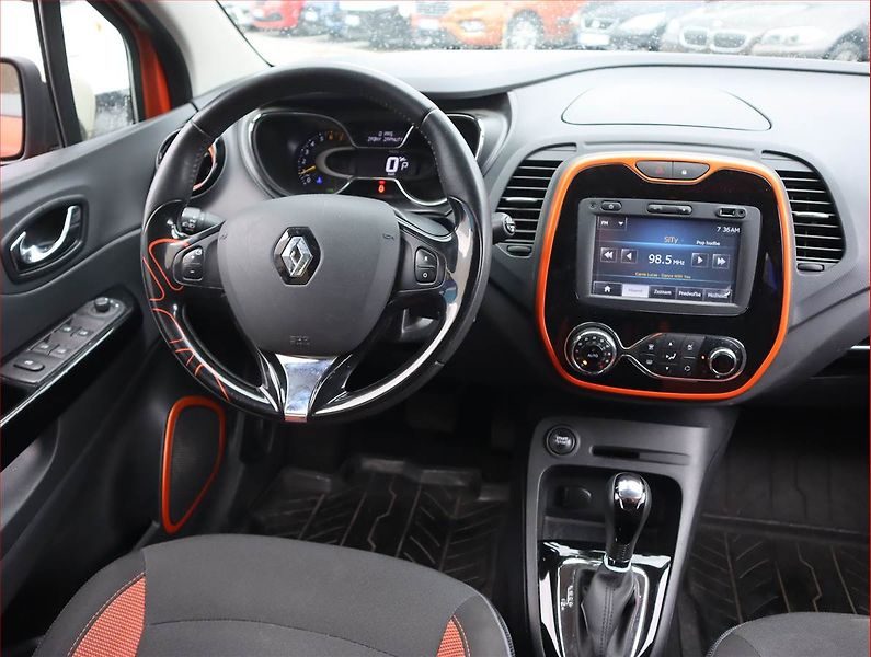 Renault Captur (2014) 1.2 TCe, Automat, Serv.kniha - fotka 7 z 17