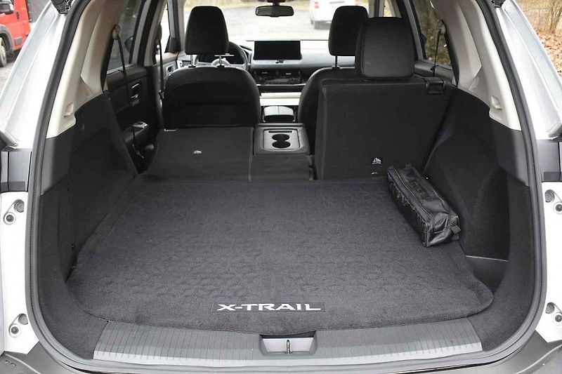 Nissan X-Trail zůstal věrný svým hodnotám i s jiným typem pohonu