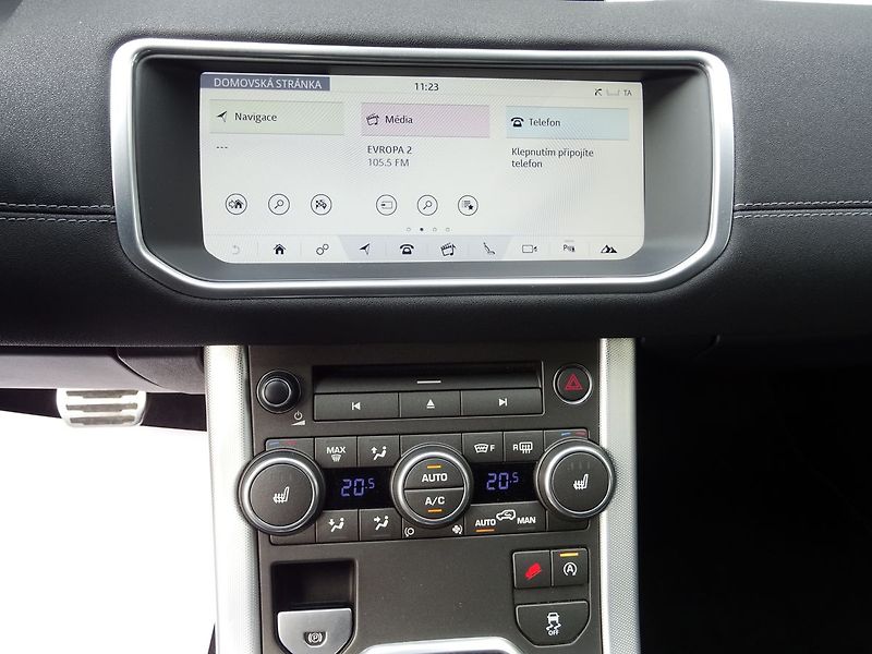 Land Rover Range Rover Evoque 2.0TD4 132kW HSE AWD Rezervace - fotka 8 z 31