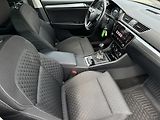 Škoda Superb 2.0 TDI Style - náhled 25