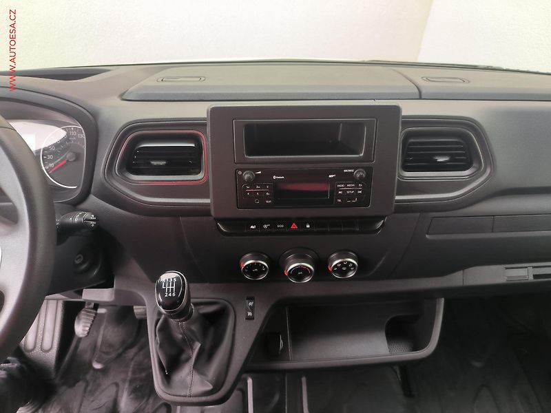 Renault Master (2020) 2.3dCi L2H2, 110kW, AC - fotka 15 z 25